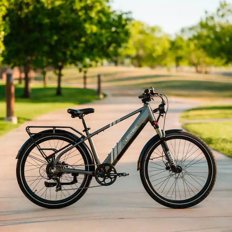 Lectric eBikes - XPress 750 High-Step Long-Range eBike: 60 miles Max Operating Range & 28 mph Max Speed - Unisize - Black