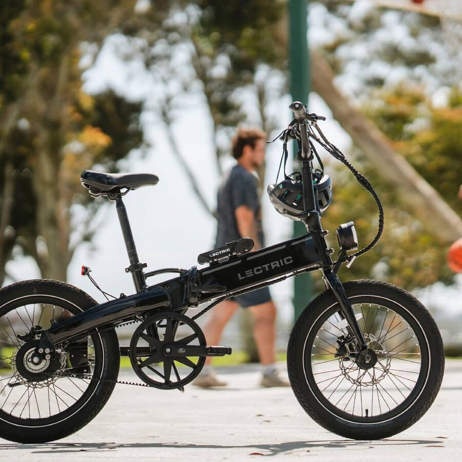 Lectric eBikes - XP Lite2 Foldable Standard Battery Belt Drive eBike: 45 miles Max Operating Range & 20 mph Max Speed - Unisize - JW Black